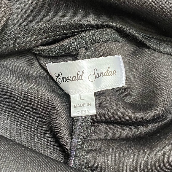 NWT Emerald Sundae Black Ruffled Lace Backed Dress Size L. - Picture 2 of 6